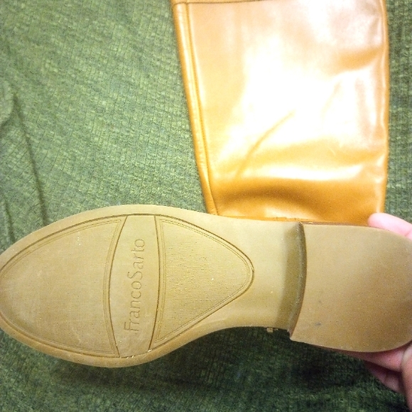 Knee high boots - Picture 3 of 3